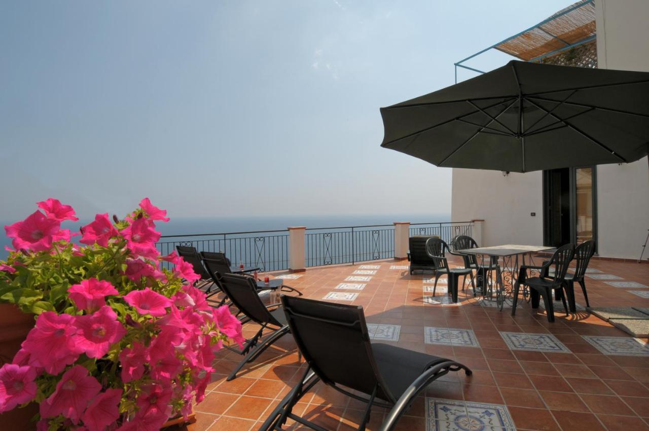 Terrazza Di Rosa - Sea View Villa Băile Herculane Dış mekan fotoğraf
